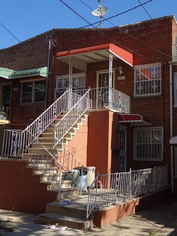 Exquisite Guesthouse New York Exterior photo